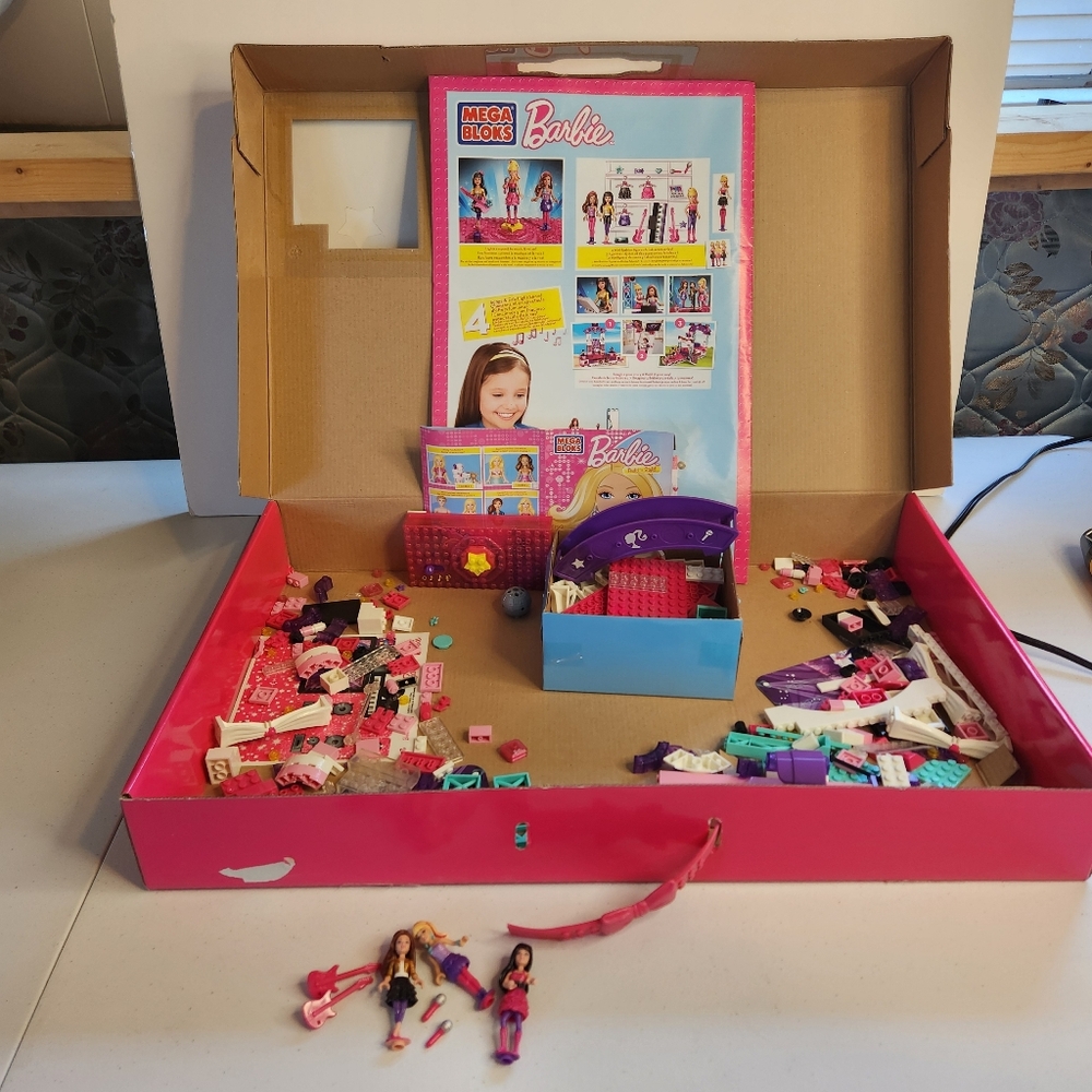 Barbie Mega Bloks Super Star Stage 290 Pcs #80247 2013 Mini Dolls Open Complete - Picture 4 of 9